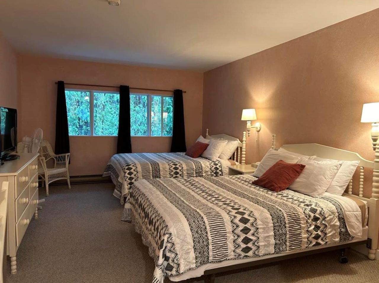 Auberge Les Sources La Malbaie Eksteriør billede