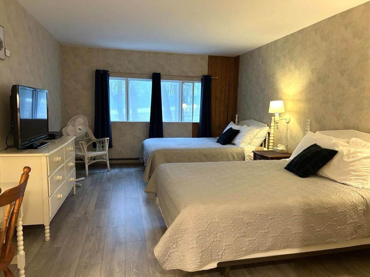 Auberge Les Sources La Malbaie Eksteriør billede