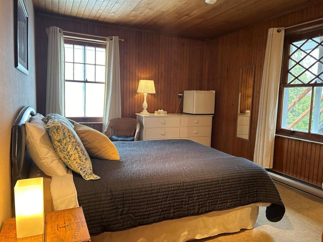 Auberge Les Sources La Malbaie Eksteriør billede