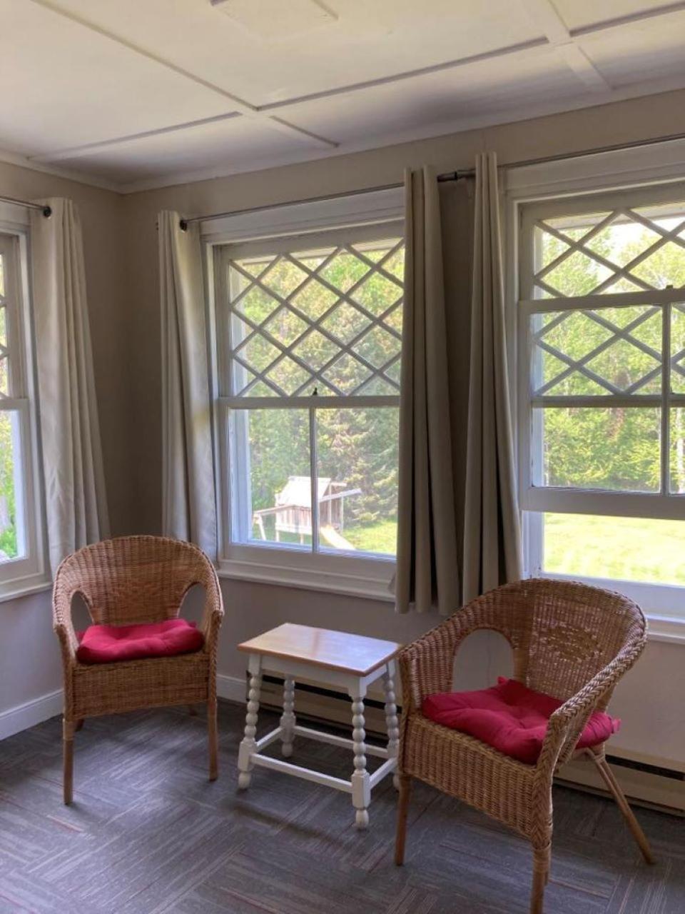 Auberge Les Sources La Malbaie Eksteriør billede