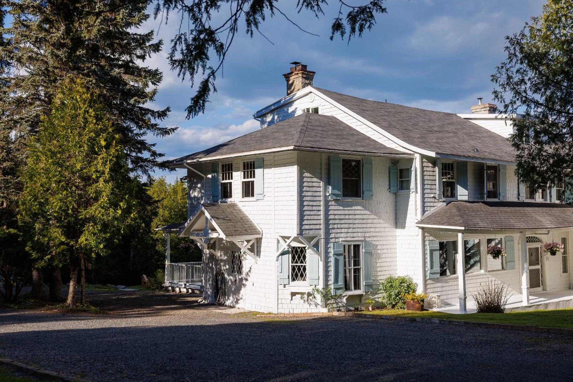 Auberge Les Sources La Malbaie Eksteriør billede