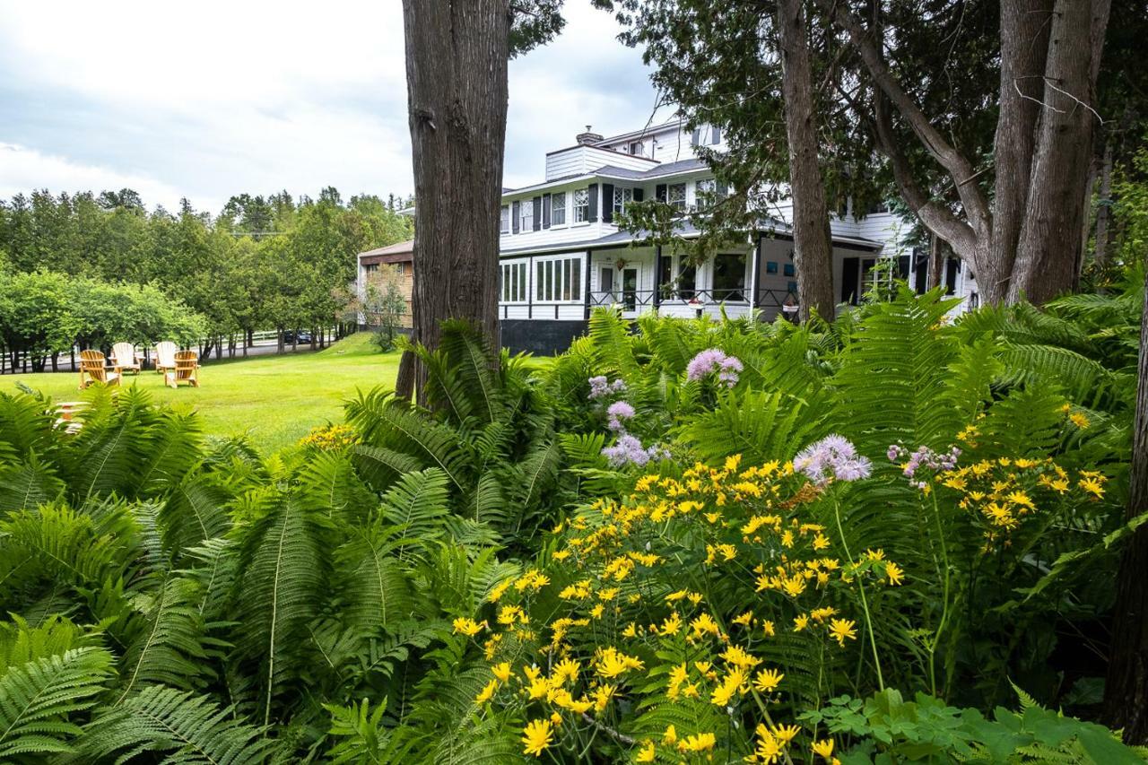 Auberge Les Sources La Malbaie Eksteriør billede