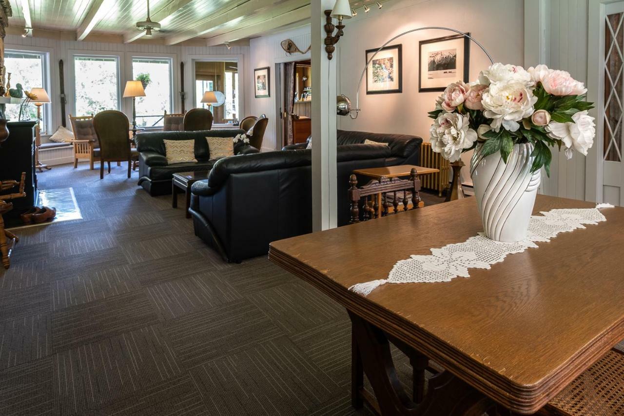 Auberge Les Sources La Malbaie Eksteriør billede